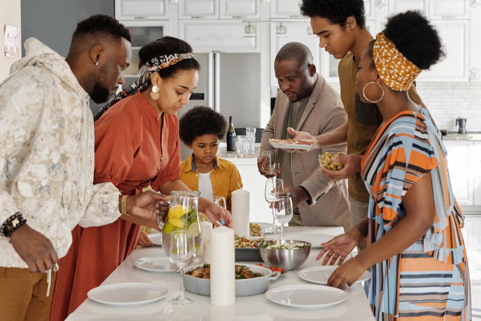 What to Expect From a Weekly Family Chef